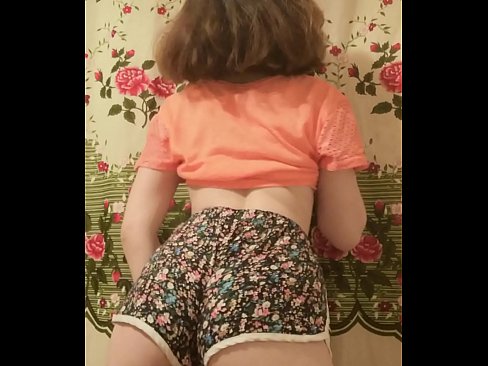 ❤️ Sexi mladá kočka si vyzlieka šortky pred kamerou ☑ Sex video na sk.sexogolic-info.ru ❌