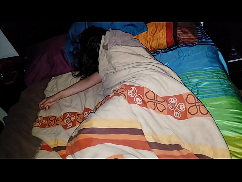 ❤️ Nevlastný syn nadáva svojej mladej nevlastnej matke, zatiaľ čo ona spí. ☑ Sex video na sk.sexogolic-info.ru ❌